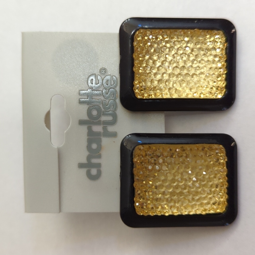 🌻 Charlotte Russe 3-Pack Metal Tear Drop & Large Honeycomb Stud Earrings Bundle - Picture 4 of 7